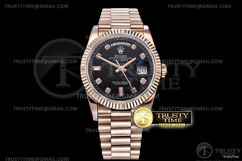 1113 RDD0219H – DayDate 36mm ComfortFit 694